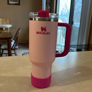 Like New Stanley H2O Flow State 40oz Tumbler in VHTF Flamingo Pink.
